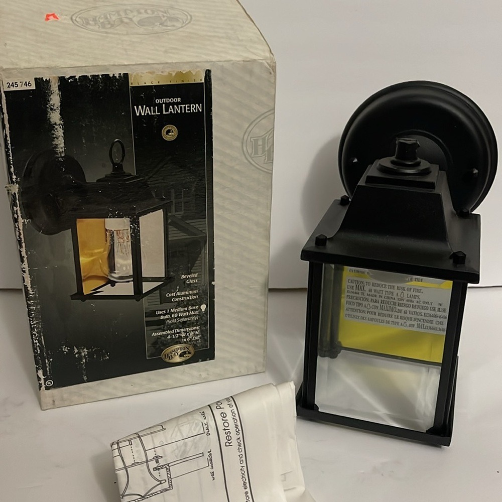Hampton Bay Outdoor Wall Lantern Black Cast Aluminum‎ Beveled Glass 245 746